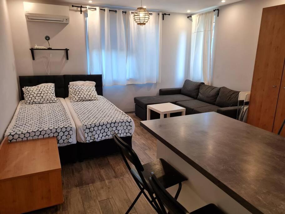 Studio Slavyanska Варна Экстерьер фото